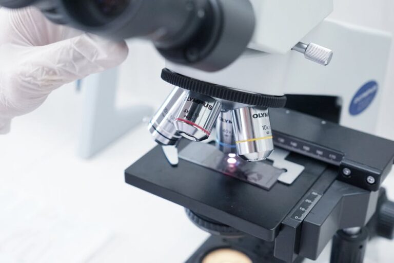 Sıvı Lensler: Çalışma Prensibi, Uygulamaları ve Yüksek Voltajın Rolü