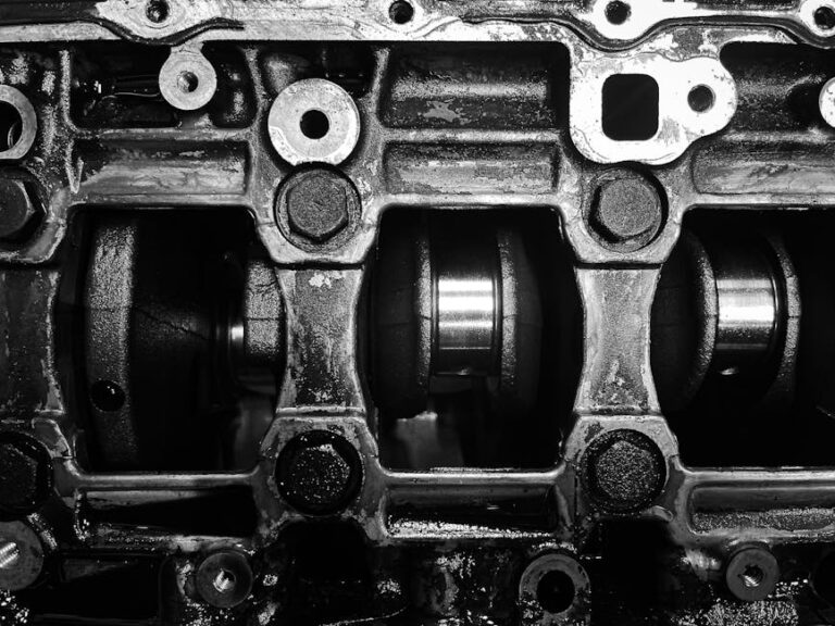 Yakıt Enjeksiyon Sistemlerinin Evrimi: Karbüratörden GDI’a 150 Yıllık Yolculuk