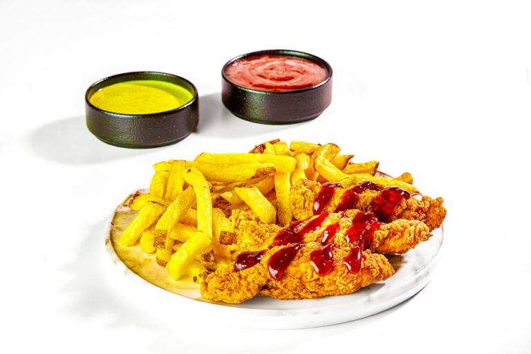 Raising Cane’s: Todd Graves’in Milyar Dolarlık Tavuk Parmak İmparatorluğu Nasıl Kuruldu?