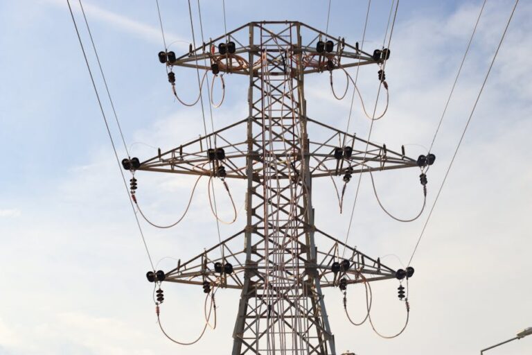 Elektrik Trafo Merkezi Bileşenleri: İşlevleri ve Şebeke Koruması