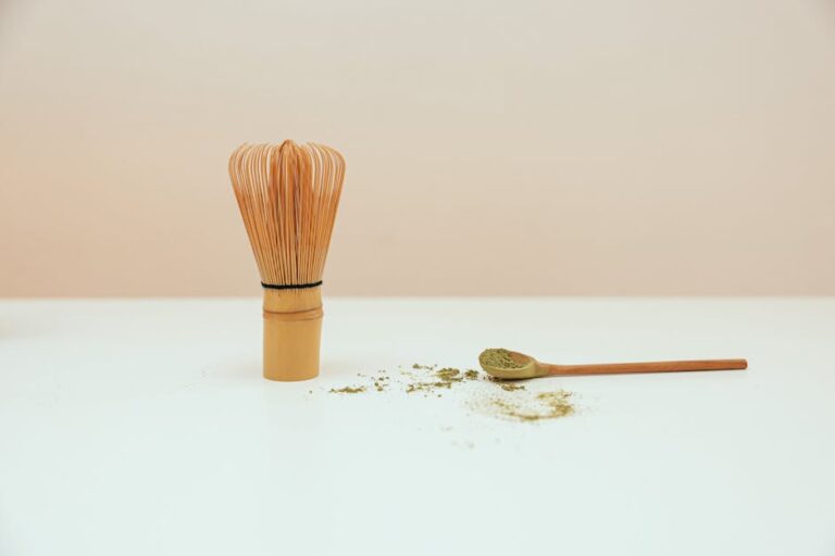 Matcha Neden Bu Kadar Pahalı? Kalite, Üretim ve Küresel Talep