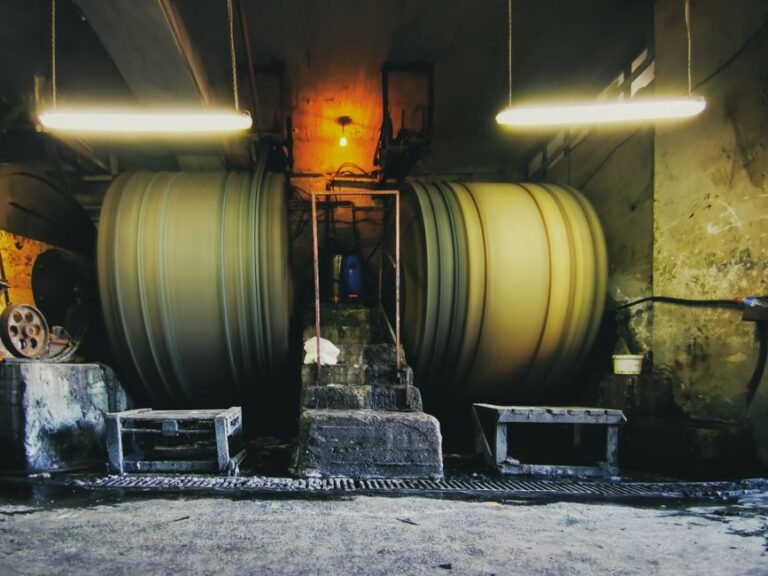 Fiberglas Nedir? Üretimi, Kullanım Alanları ve Çevresel Etkileri