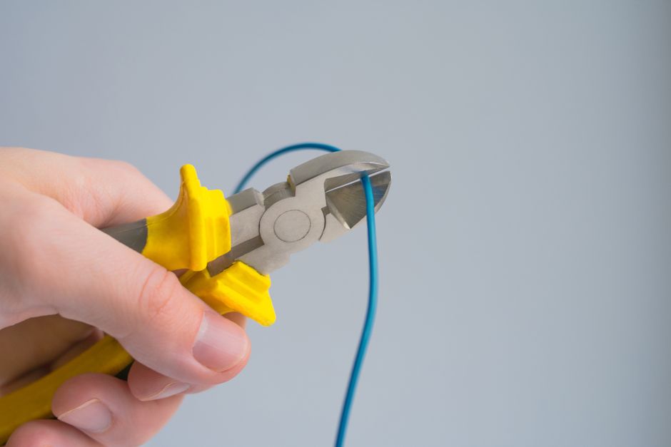 Multimetre Nasıl Kullanılır? Kapsamlı Elektrik Ölçüm Rehberi